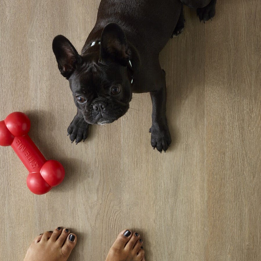 Waterproof hybrid planks for a busy family kitchen